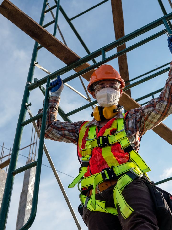 access platforms Dagenham